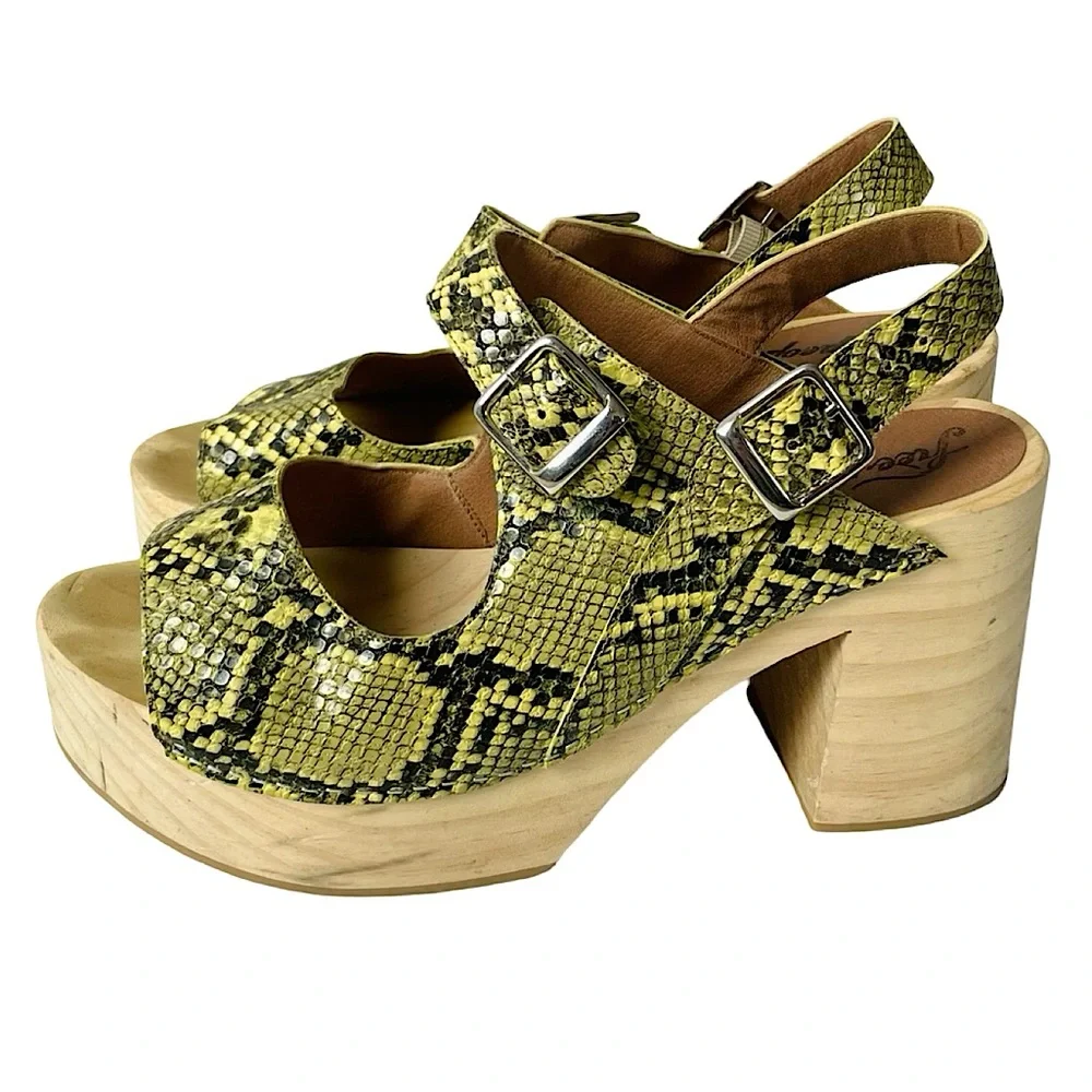 Free People Belem’s Clogs 
Size 7.5 - 8 / 38 - Picture 3 of 8